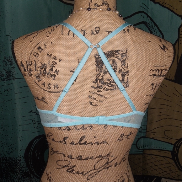 Candies Convertible Racerback Bra - Picture 4 of 7